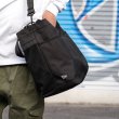 画像8: NEW ERA ニューエラ バッグ 【 ジムトートバッグ 37L  】 2WAY 大容量 ジム 旅行 NEWERA BAG (8)