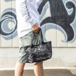 画像5: NEW ERA ニューエラ 【 トートバッグミニ 6L ボックスロゴ モノグラム 】 ブラック 容量3.5L NEWERA BAG 13772340 (5)