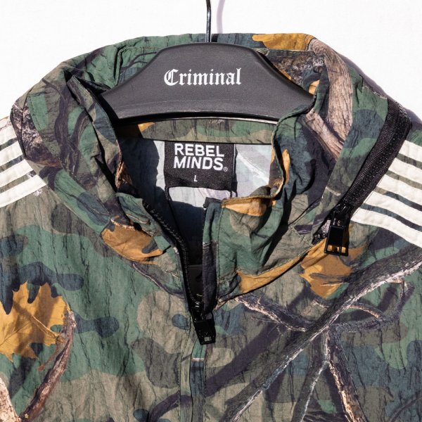 画像11: REBEL MINDS レベル マインズ 【Camo Bent Stripes Windbreaker Jacket】 迷彩 カモフラ ジャケット アウター ナイロンジャケット ウィンドブレーカー アウトドア 大きいサイズ (11)