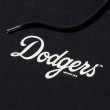 画像5: NEW ERA ニューエラ 【裏毛 スウェット プルオーバーフーディー ロサンゼルス・ドジャース】 長袖 パーカー スウェット スウェットパーカー ロゴ LA MLB 野球 スポーツ ユニセックス (5)